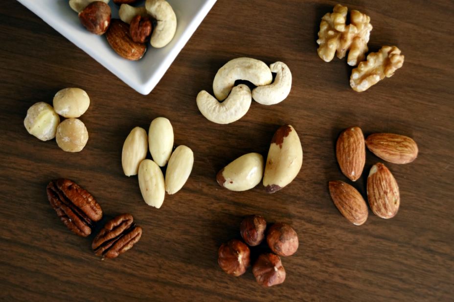 Healthy snacks to keep you full on the move nuts